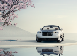 Rolls-Royce Yeni Droptail’i Tanıttı